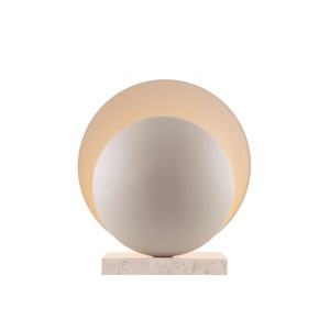 Globen Lighting Orbit Tischlampe Beige/ Beige Travertin