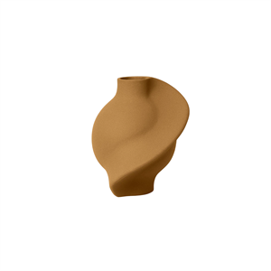 Louise Roe Keramikvase Pirout 01, geschliffen, Ocker